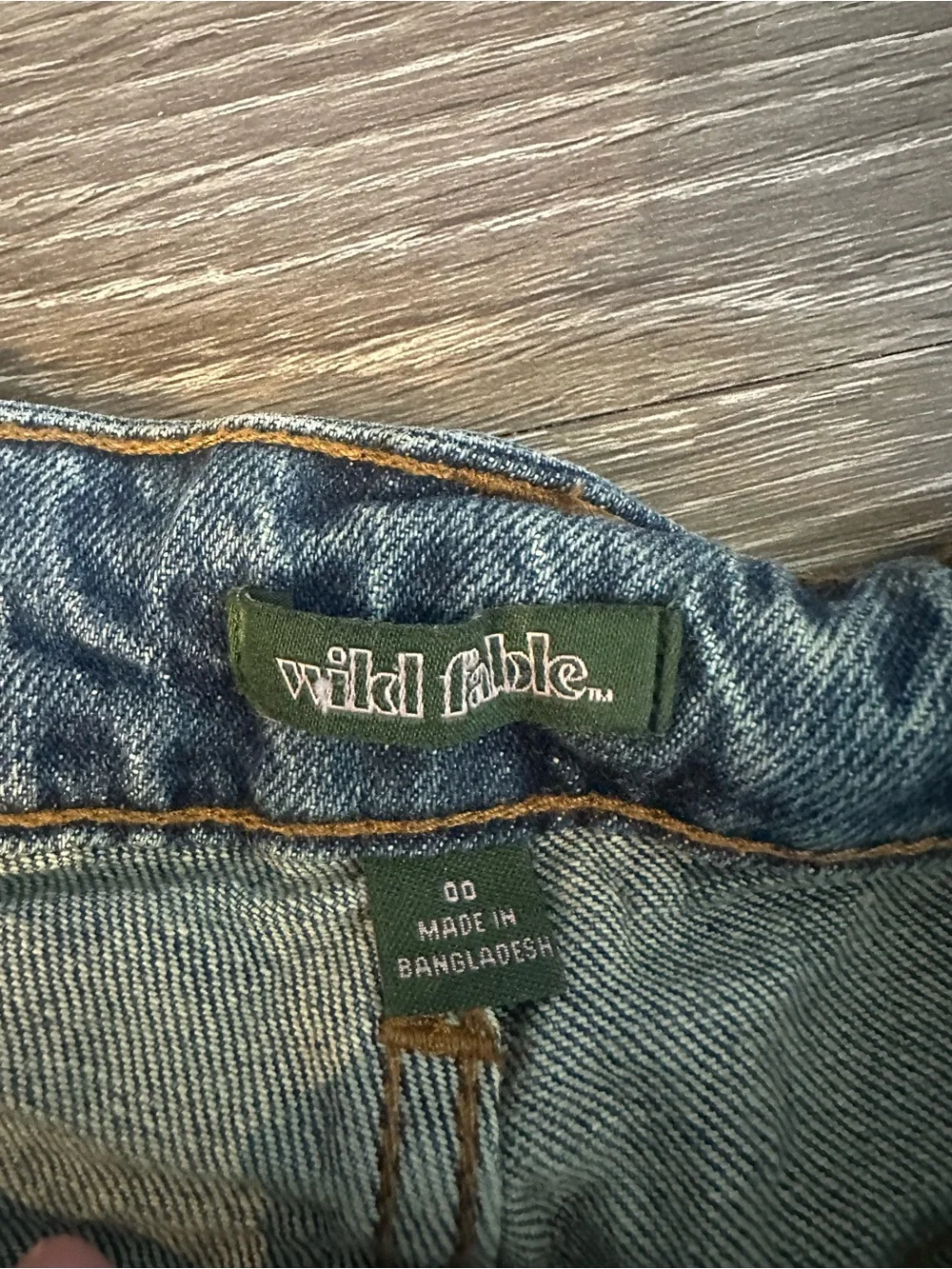 Wild fable baggy long denim shorts size 00
